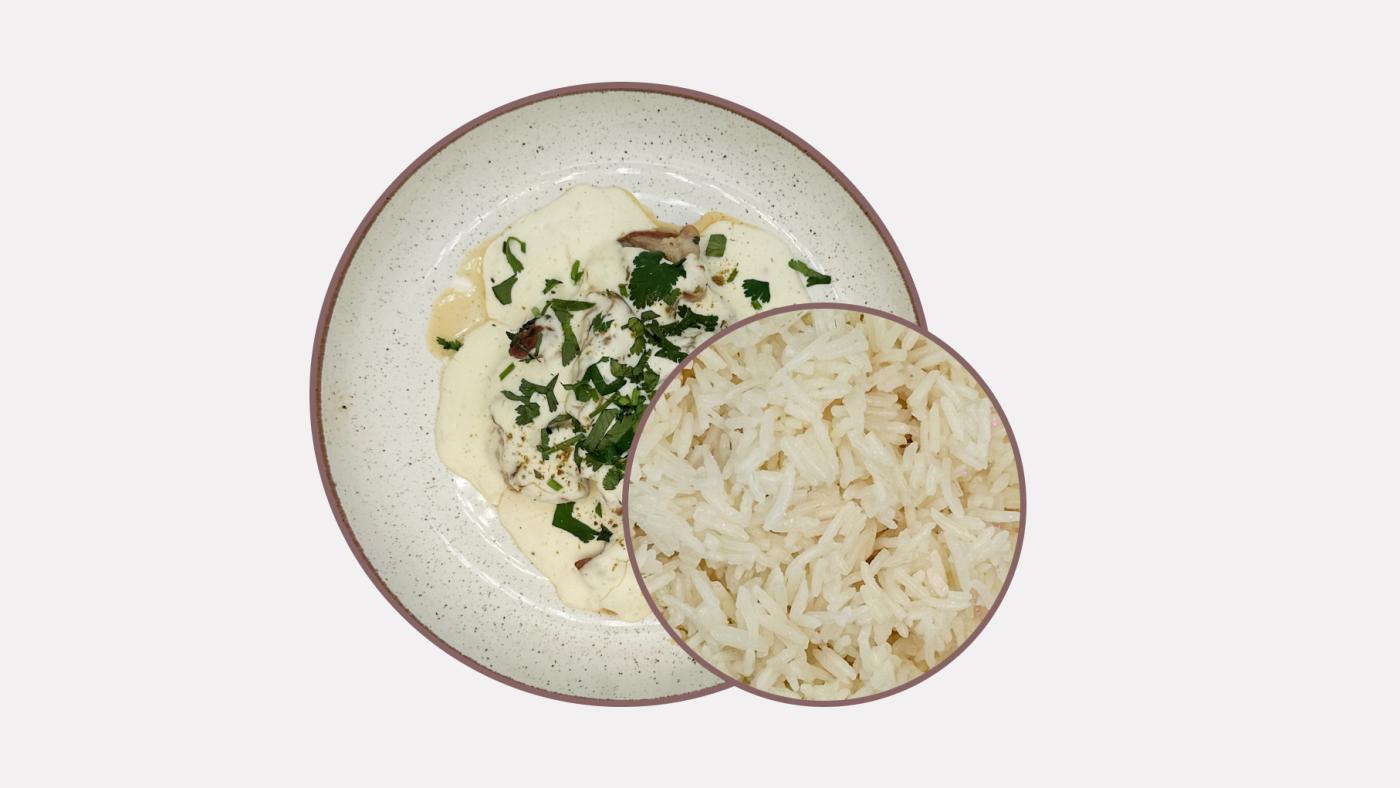 Цыпленок чкмерули с рисом